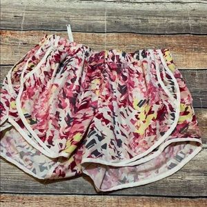 Calvin Klein womens medium shorts